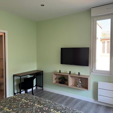 70M2 Climatise - Parking Prive - Lycee Roosevelt - Reims Arena Appartement Buitenkant foto