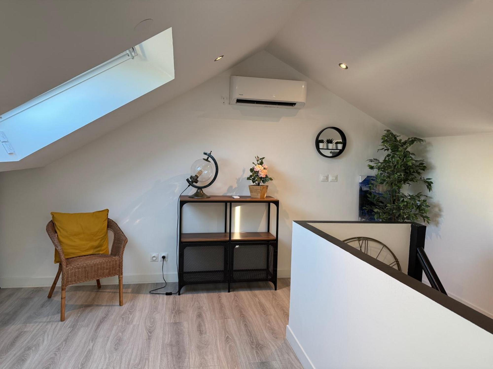 70M2 Climatise - Parking Prive - Lycee Roosevelt - Reims Arena Appartement Buitenkant foto