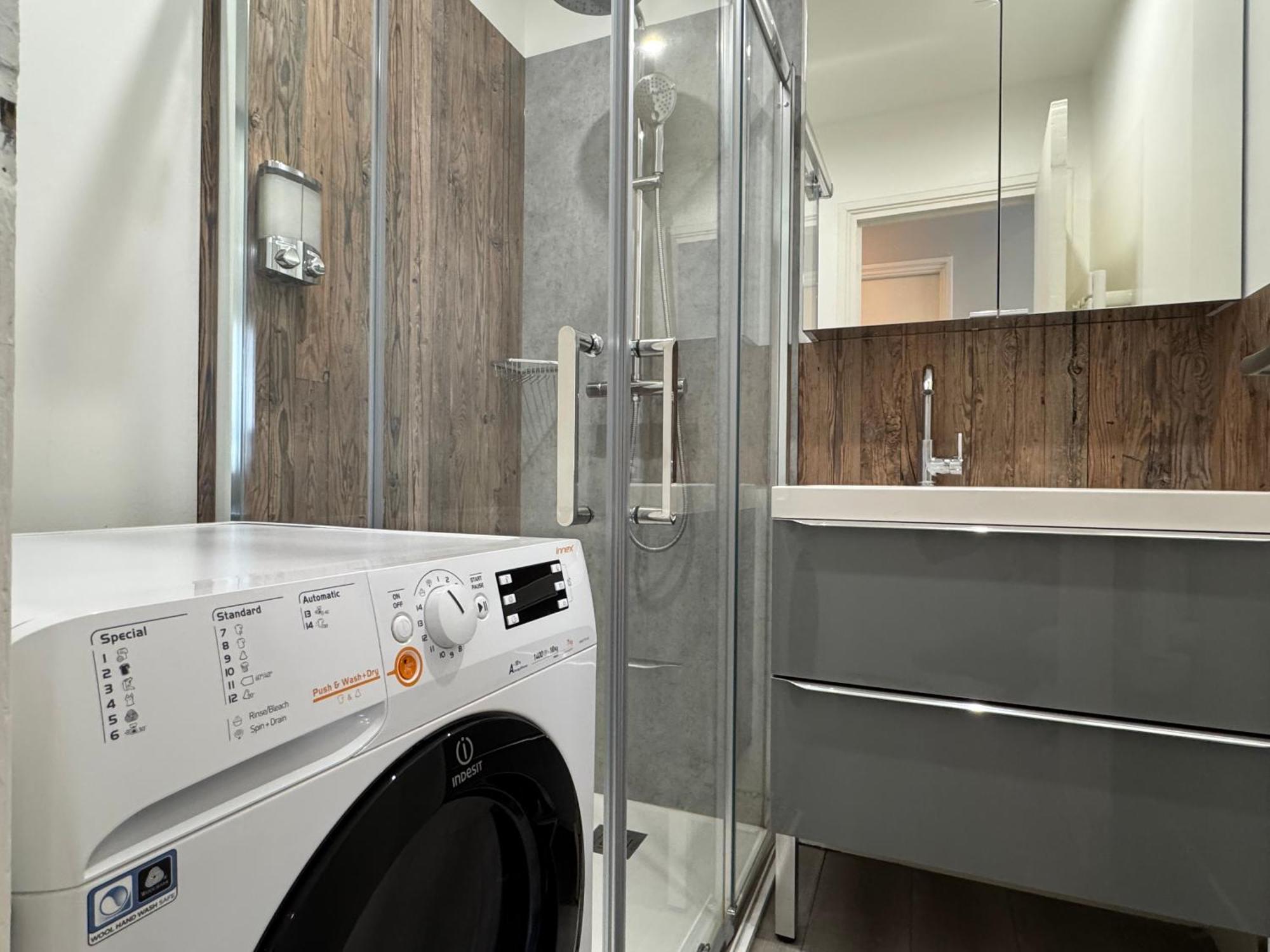 70M2 Climatise - Parking Prive - Lycee Roosevelt - Reims Arena Appartement Buitenkant foto