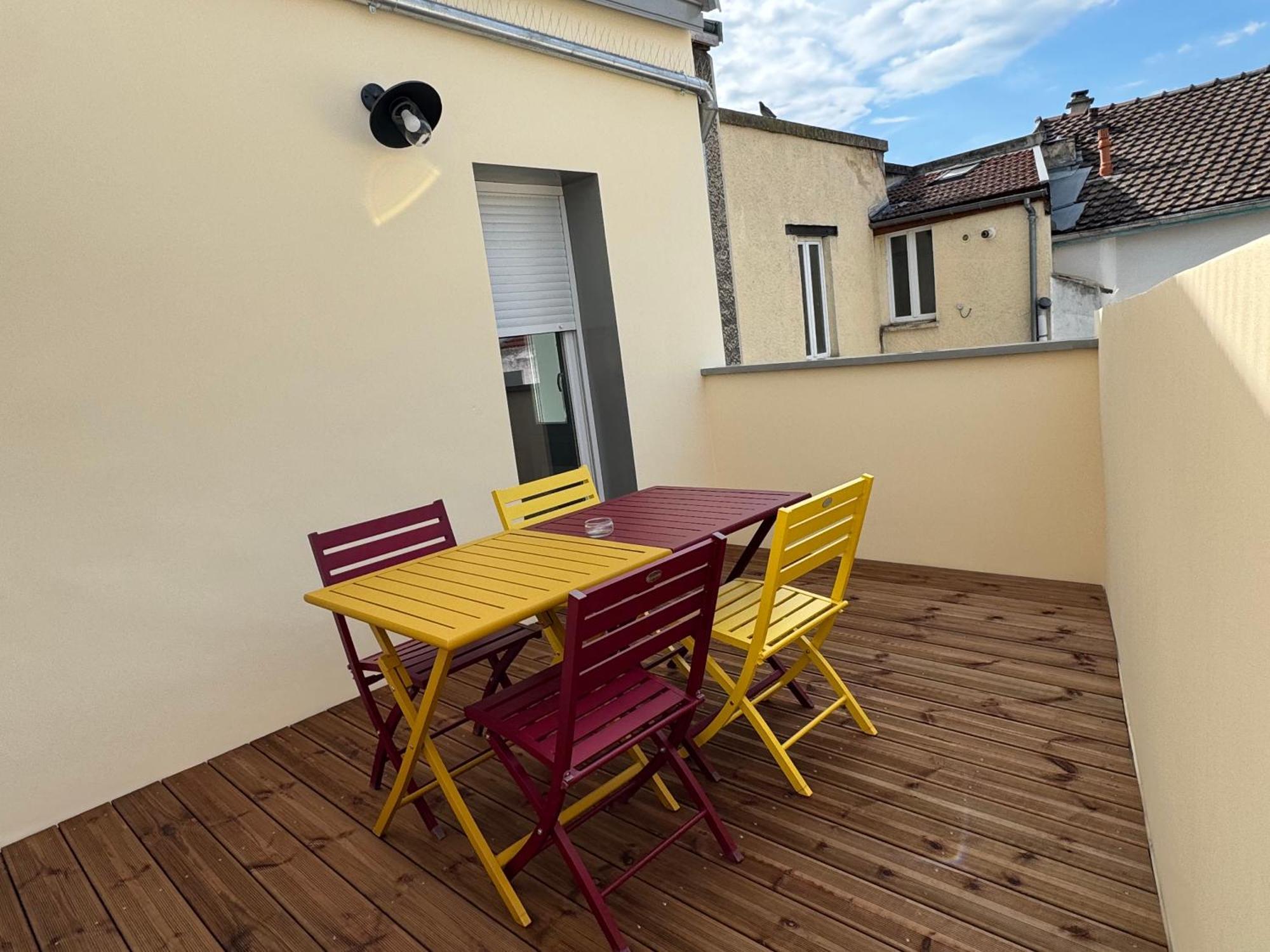 70M2 Climatise - Parking Prive - Lycee Roosevelt - Reims Arena Appartement Buitenkant foto